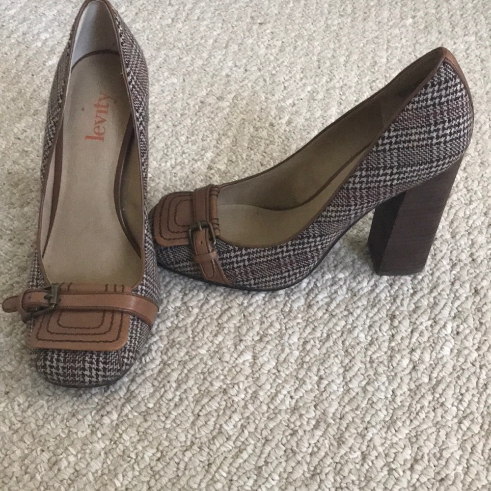 High heel shoes